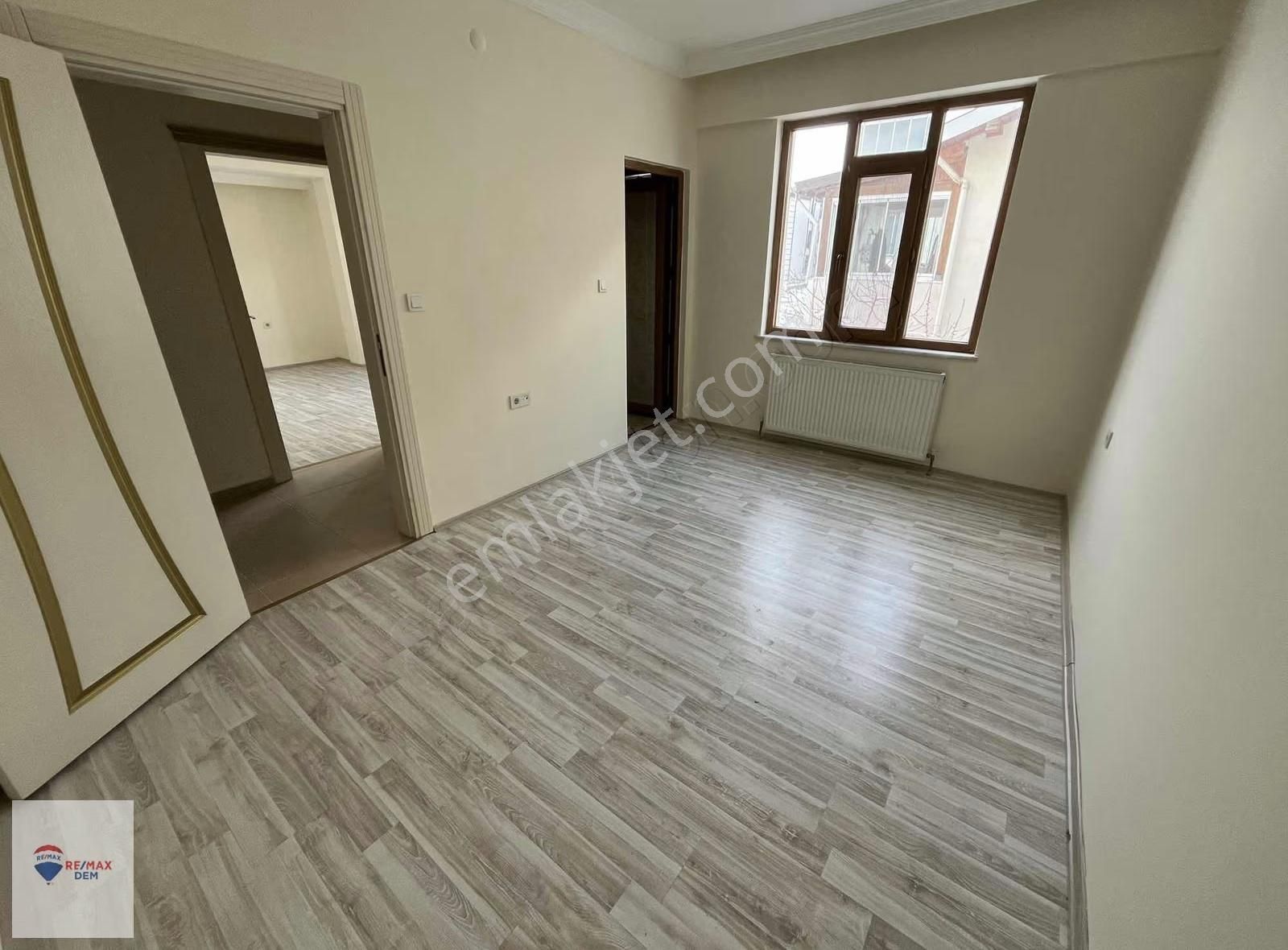 Remax Dem'den Kazım Karabekir Mah Ferah 3+1 Kiralık Daire - Görsel 12