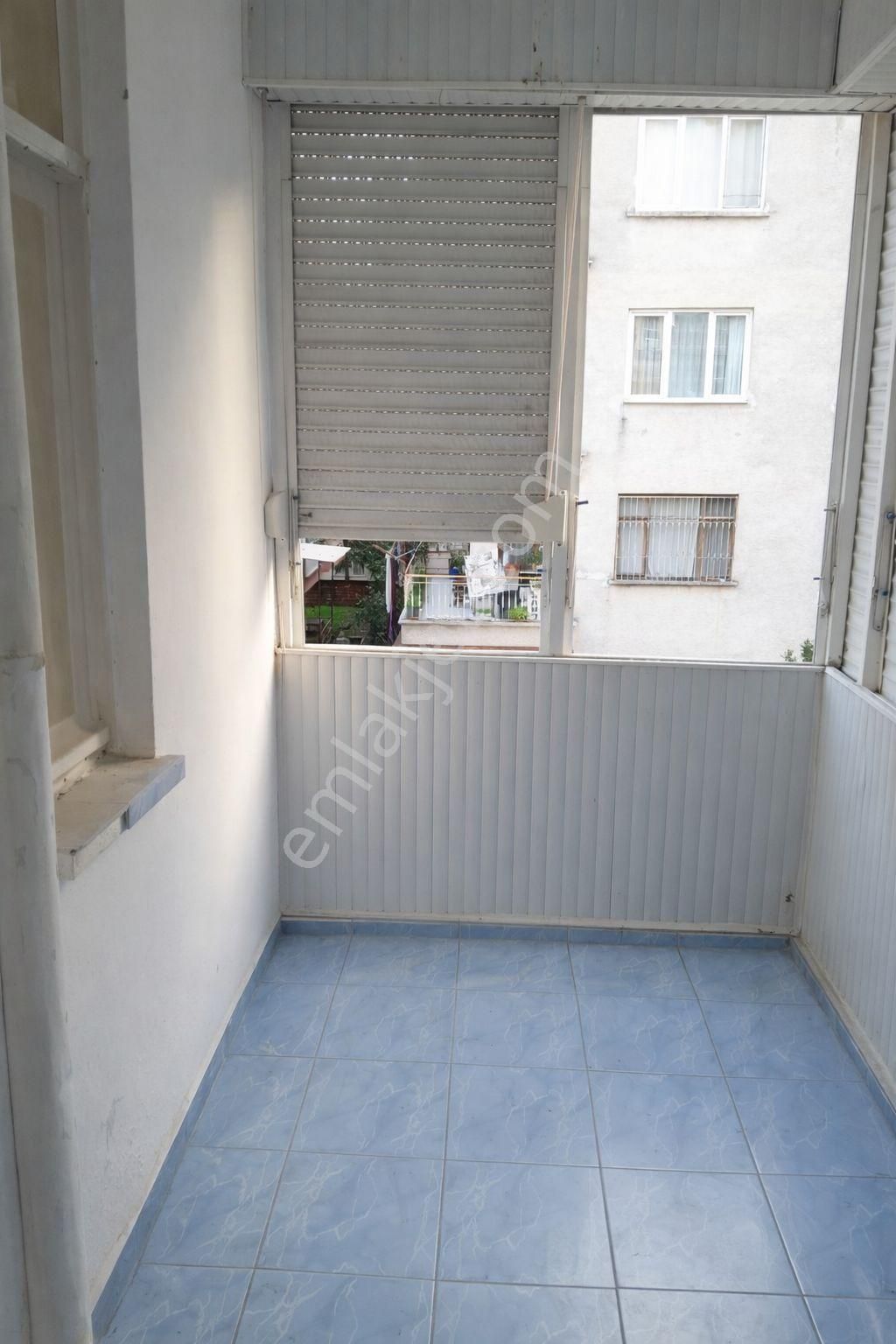 Yıldız Mahallesi 3+1 Kiralık Temiz Daire 140 M² Ayrı Mutfaklı - Görsel 11