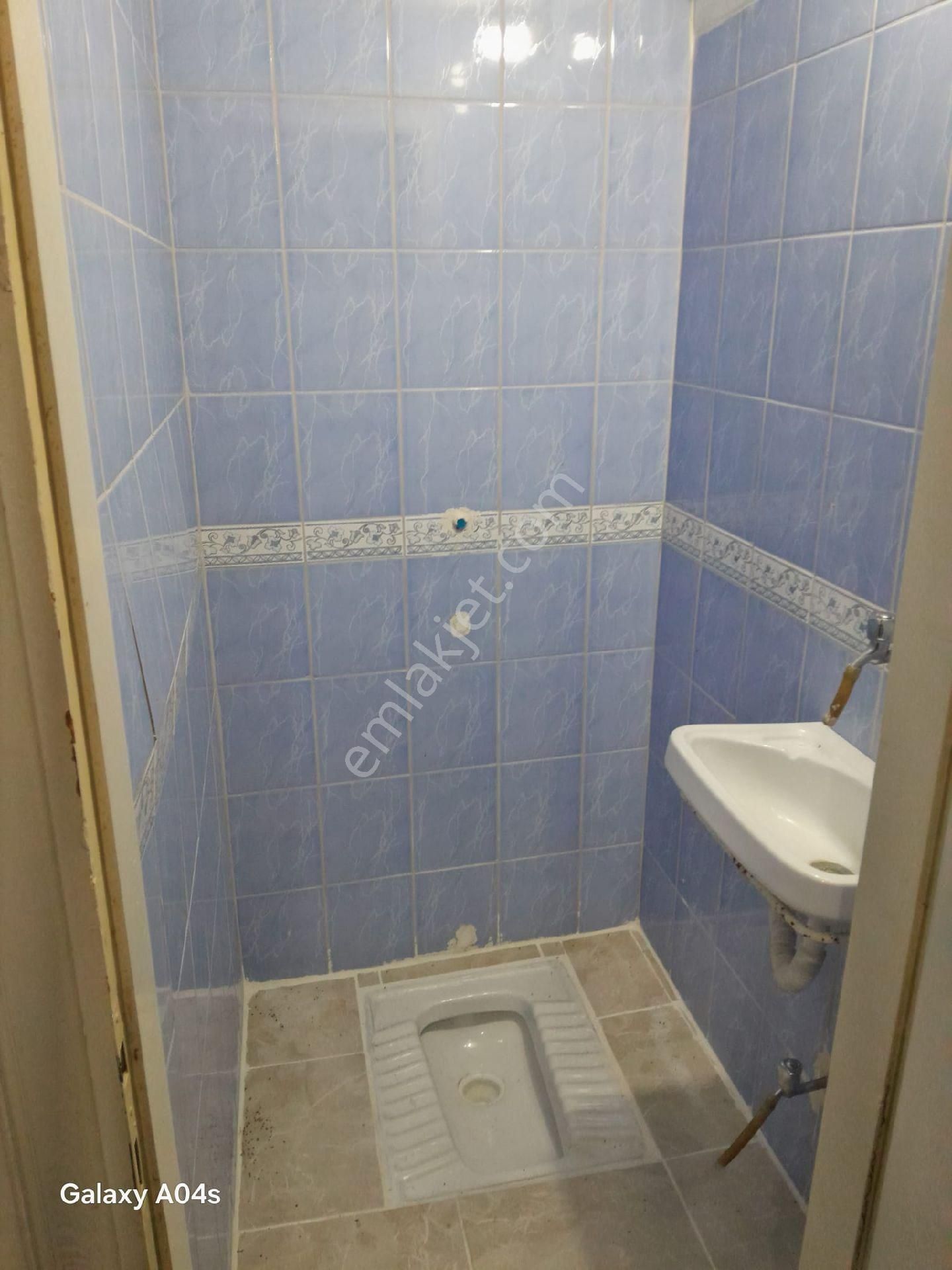 Yıldız Mahallesi 3+1 Kiralık Temiz Daire 140 M² Ayrı Mutfaklı - Görsel 13