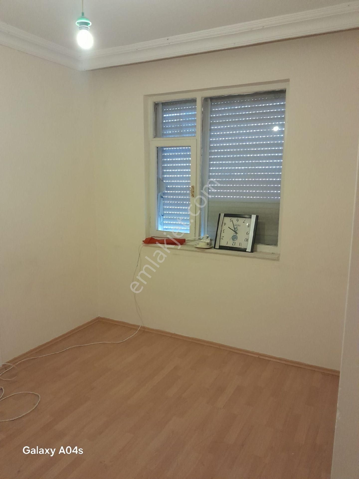 Yıldız Mahallesi 3+1 Kiralık Temiz Daire 140 M² Ayrı Mutfaklı - Görsel 5