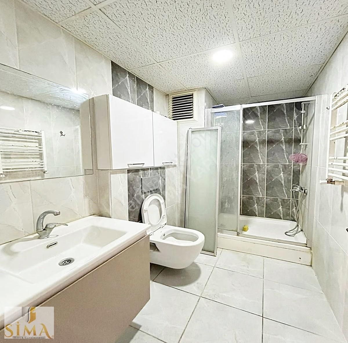 Metrobüse Yürüme Mesafesinde Site İçinde Ultra Lüx 2+1 Kiralık - Görsel 24