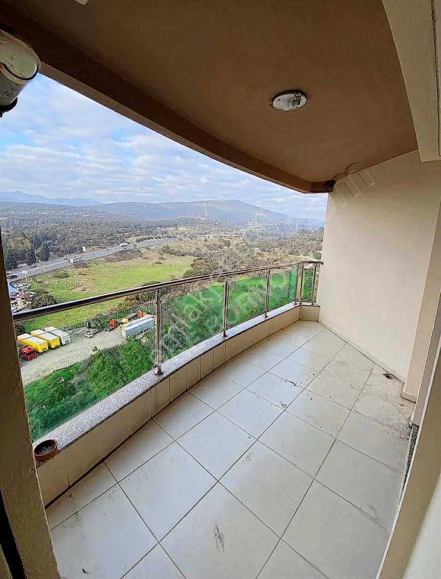 Evka3'de Havuzlu Site İçinde,4+1 Kiralık Depozitosuz Lüks Daire - Görsel 4