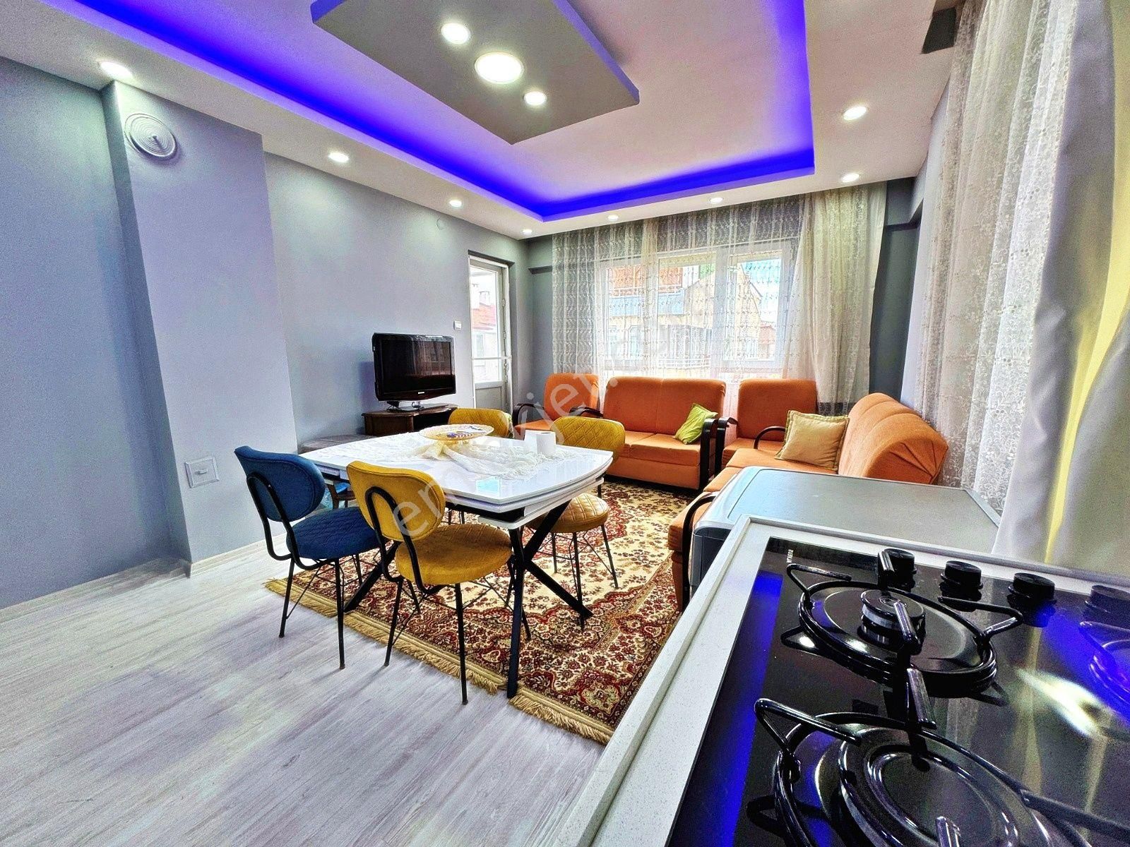 🛑🛑aktif'ten Akçay'da Satılık Denize 200mt Full Eşyalı Masrafsız Ön Cephe 2+1daire - Görsel 3