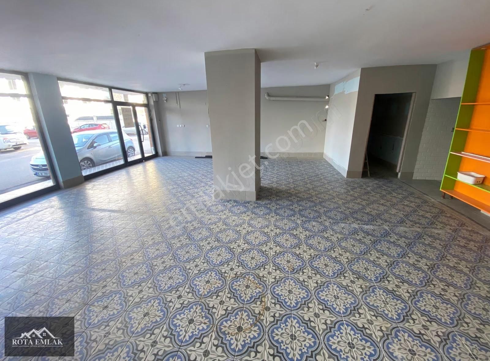 Okyanus Koleji Karşısı Kiralık Dükkan - Görsel 5