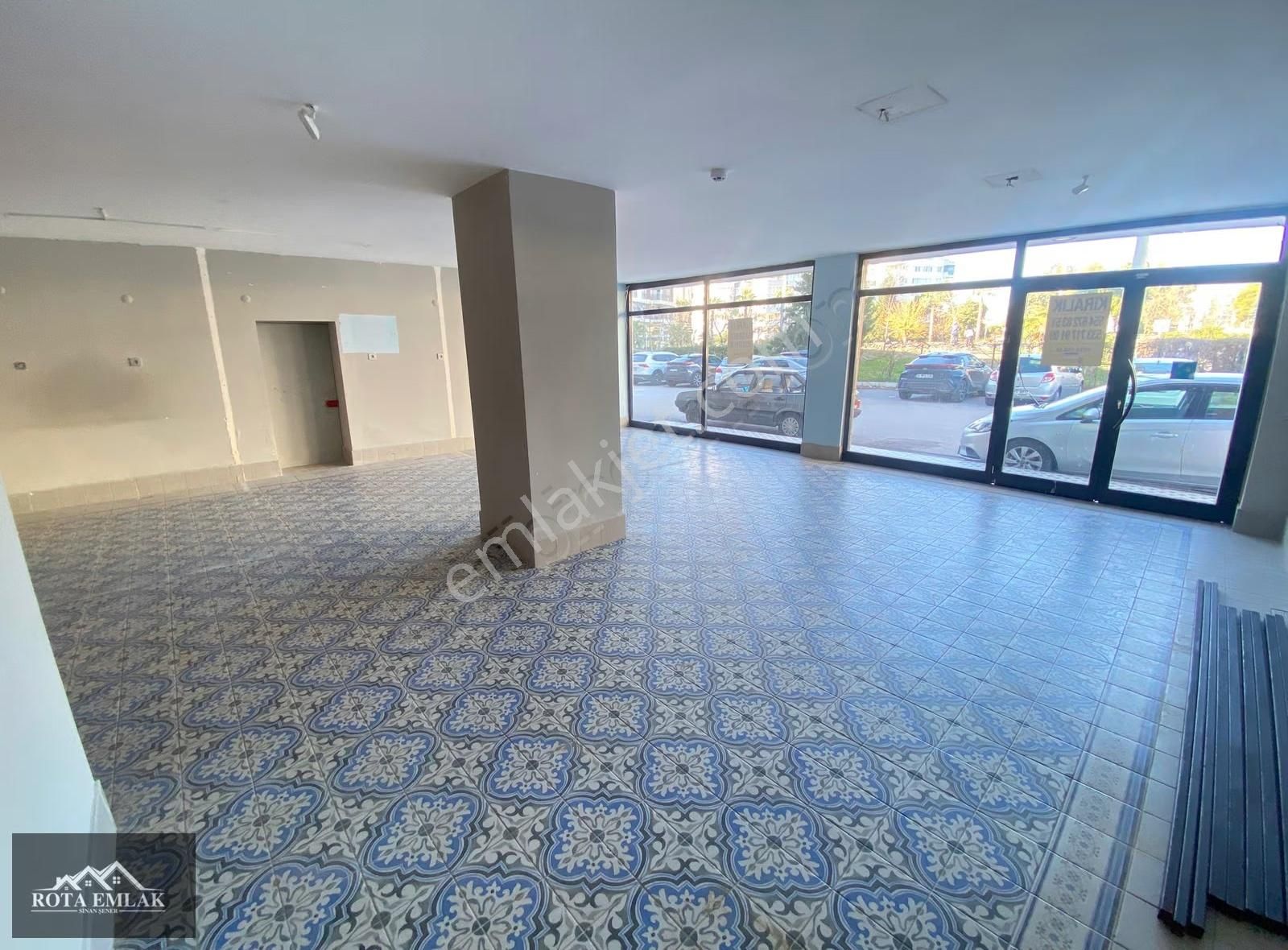 Okyanus Koleji Karşısı Kiralık Dükkan - Görsel 3