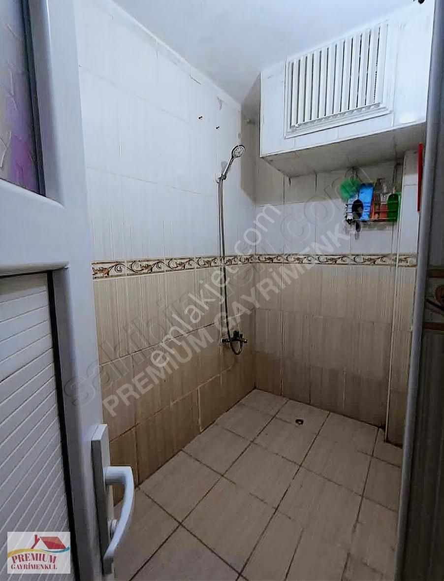 Esenyurt Meydana Çok Yakın Merkezi Konum Satıılık Bahçeli 2+1 - Görsel 4