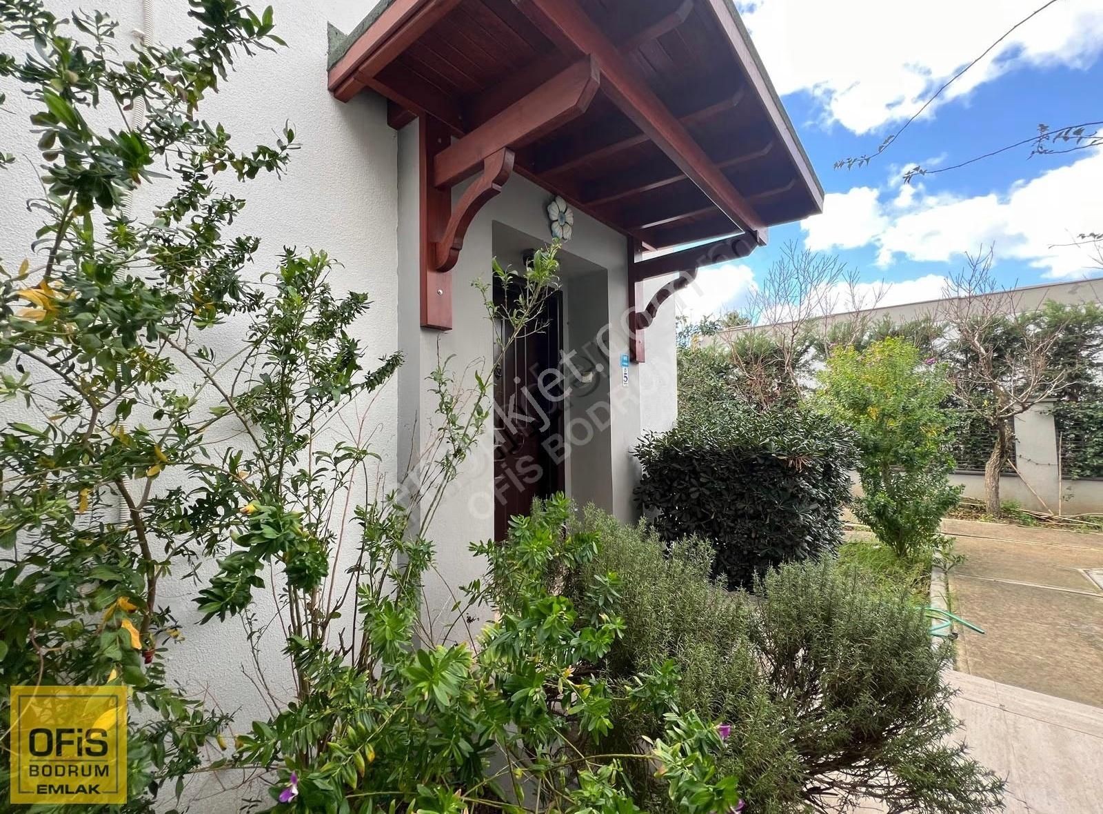 Bodrum Kadıkalesi'nde Denize 650 M. Satılık 3+1 Dublex - Görsel 8