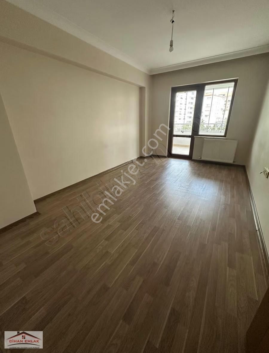 Cihandan Marka 1 Evlerinde Nezih Ferah 4+1 Katta Site Dairesi... - Görsel 19