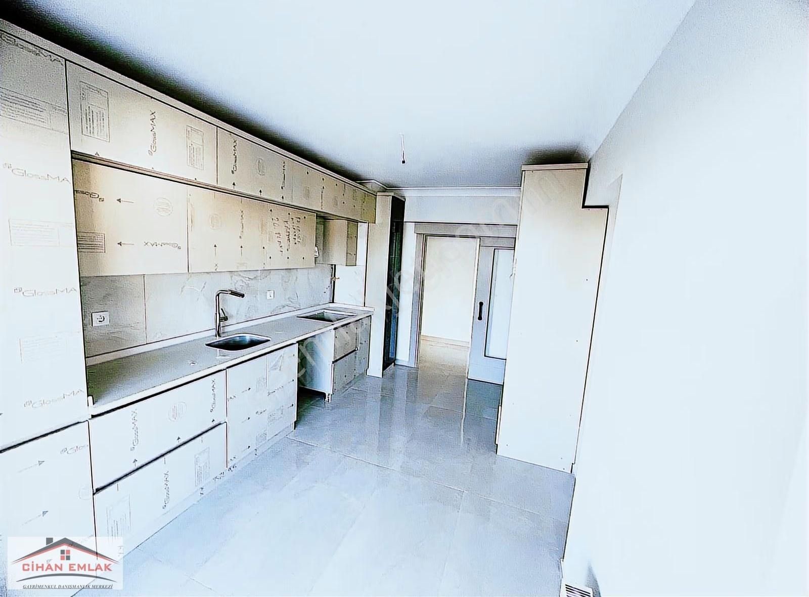 Kayalarda Demirdağ Ve Erolkaya Caddesi Yakını Satlık 3+1 Daire - Görsel 13