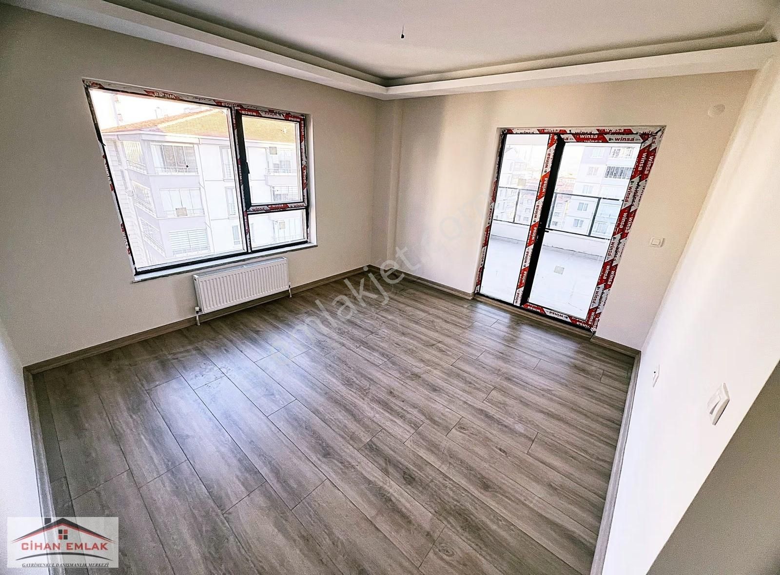 Kayalarda Demirdağ Ve Erolkaya Caddesi Yakını Satlık 3+1 Daire - Görsel 21