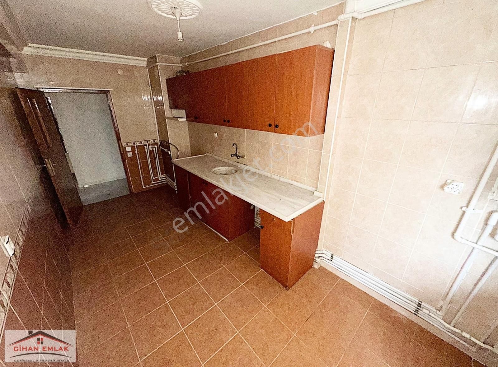 Cihan'dan Teleferik Son Durakta Ara Katta Kiralık Daire 3+1 - Görsel 22