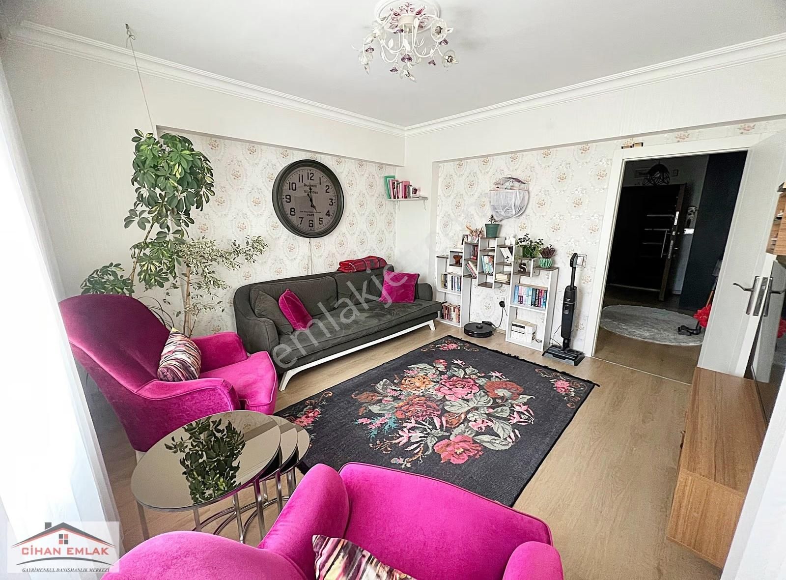 Burç Mahallede Seval Cadde Yakını Ful Yapılı 7.kat Kök Tapu Acil - Görsel 13