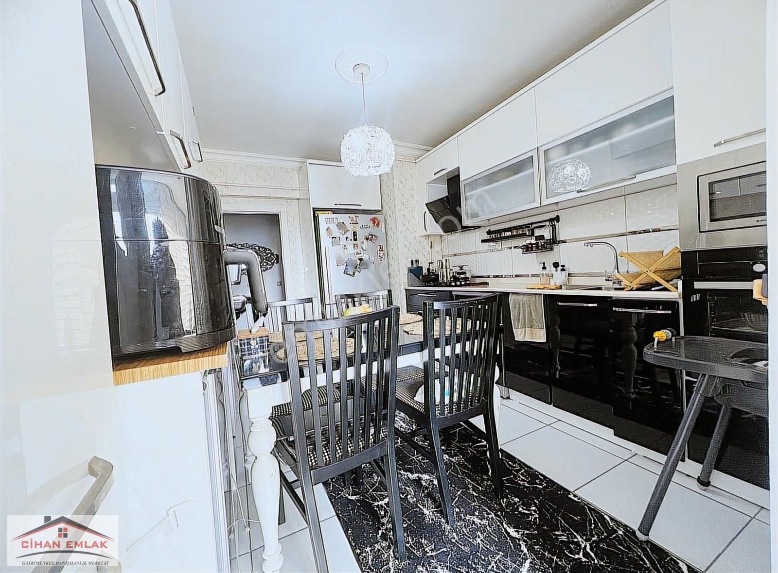 Burç Mahallede Seval Cadde Yakını Ful Yapılı 7.kat Kök Tapu Acil - Görsel 21