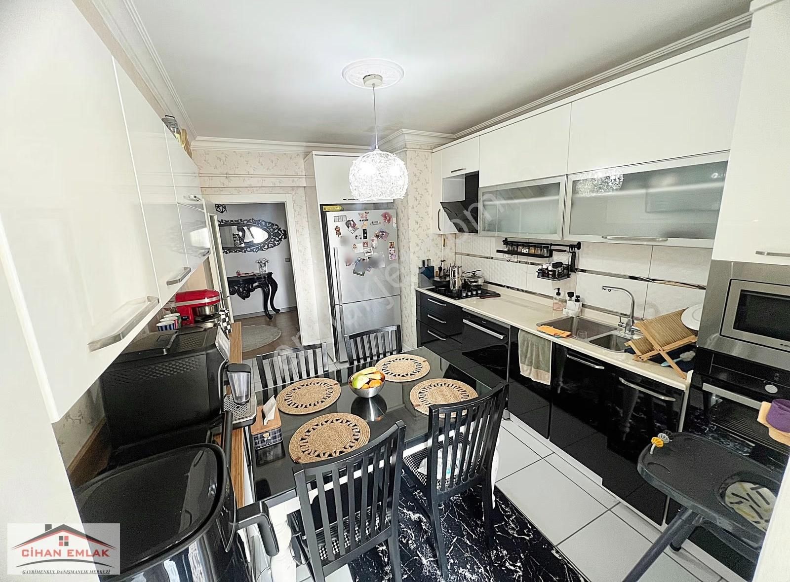 Burç Mahallede Seval Cadde Yakını Ful Yapılı 7.kat Kök Tapu Acil - Görsel 14