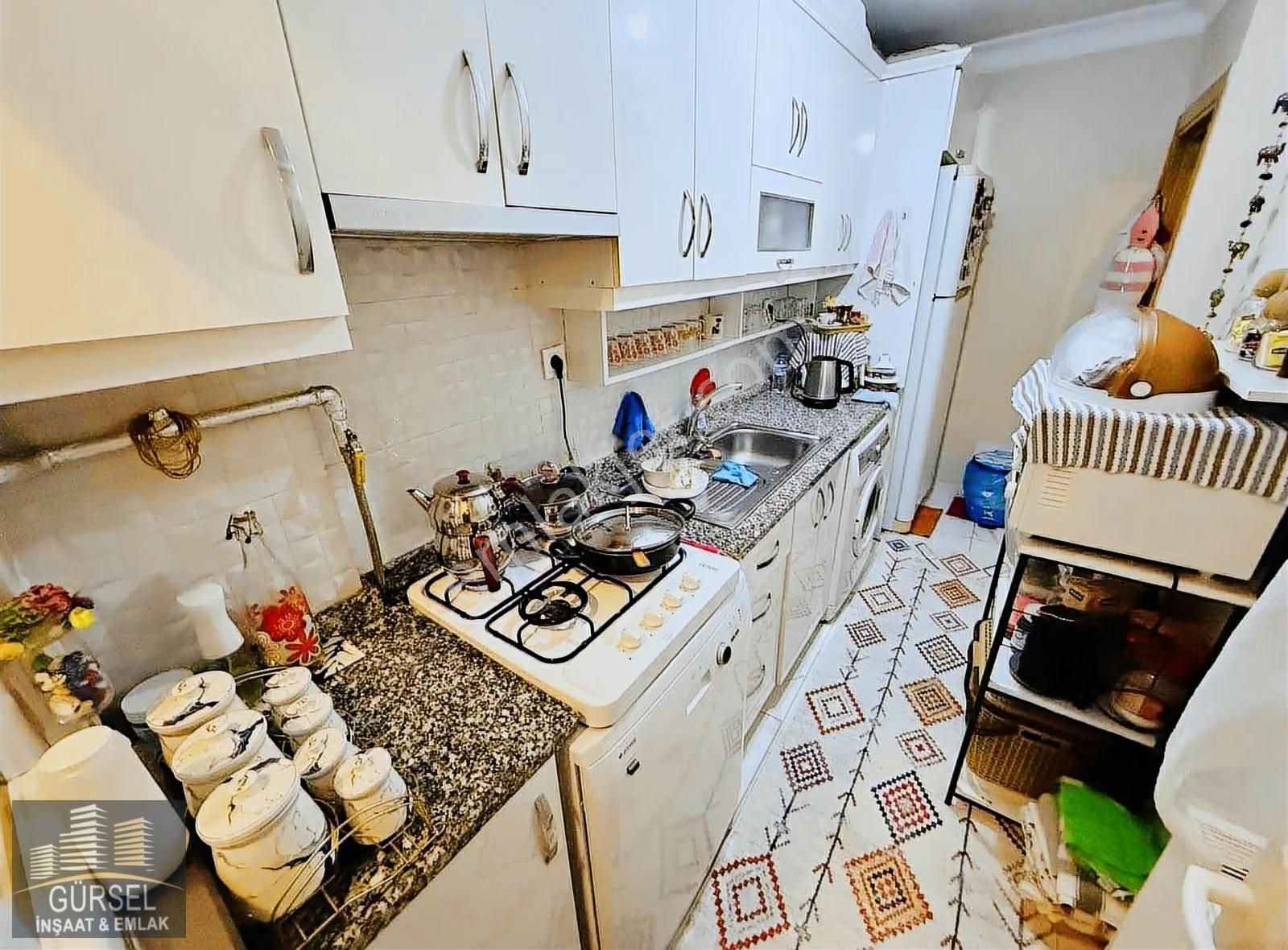 Mehmetakif Mah Mall Of İstanbula Yakın 1+1 Y.giriş Balkonlu - Görsel 4