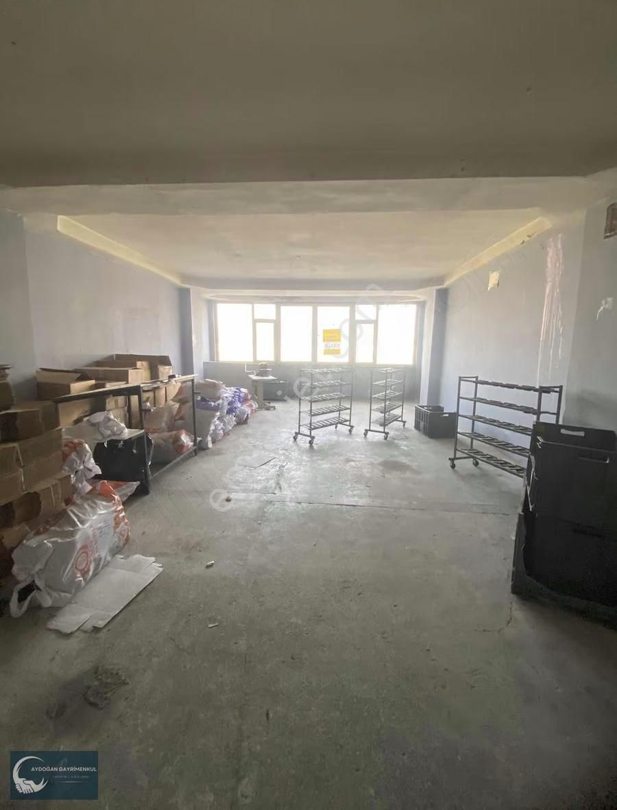 Yük Asansörlü Binada 100 M2 4.kat Kiralık İş Yeri