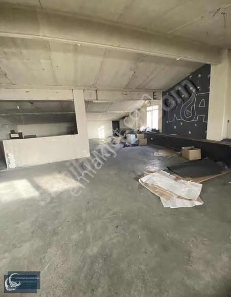 Sanayide 5.kat Kiralık İş Yeri Açıklamayı Okuyunuz