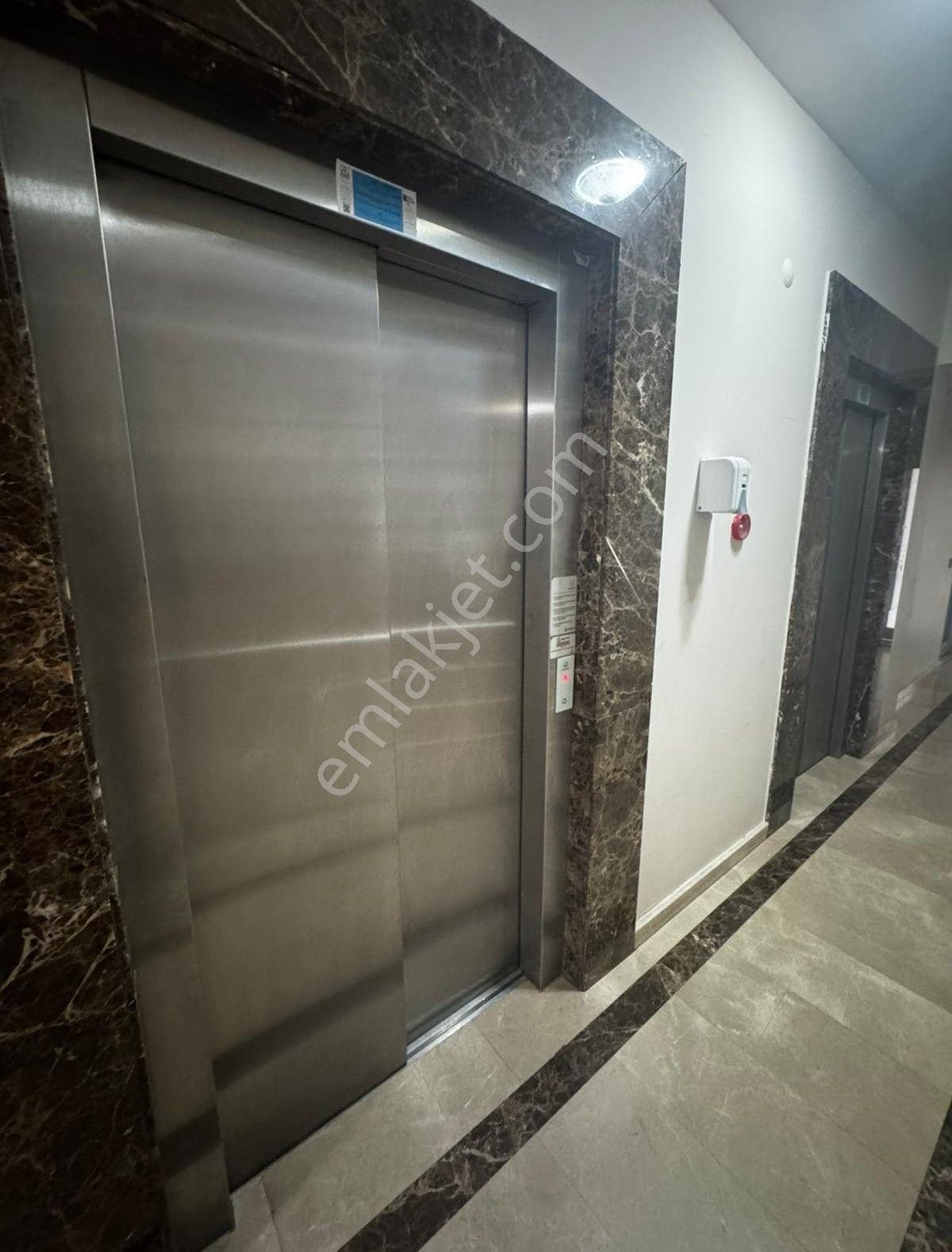 Ethemefendi Cadde Kesişiminde 4+1 Dubleks Daire - Görsel 7