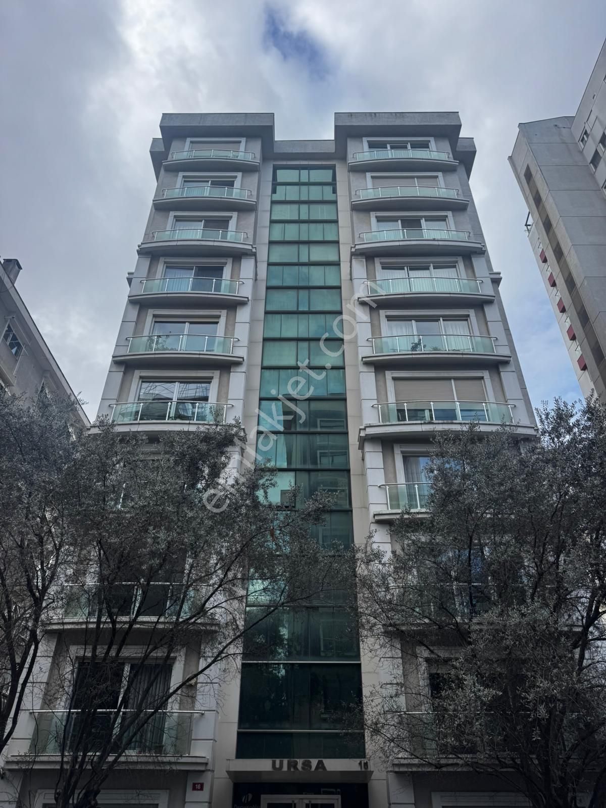 Ethemefendi Cadde Kesişiminde 4+1 Dubleks Daire