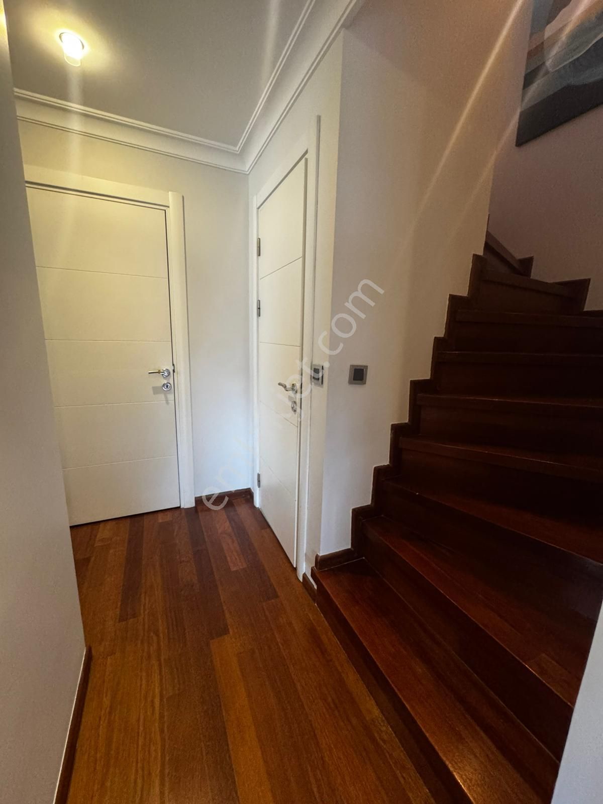 Ethemefendi Cadde Kesişiminde 4+1 Dubleks Daire - Görsel 9