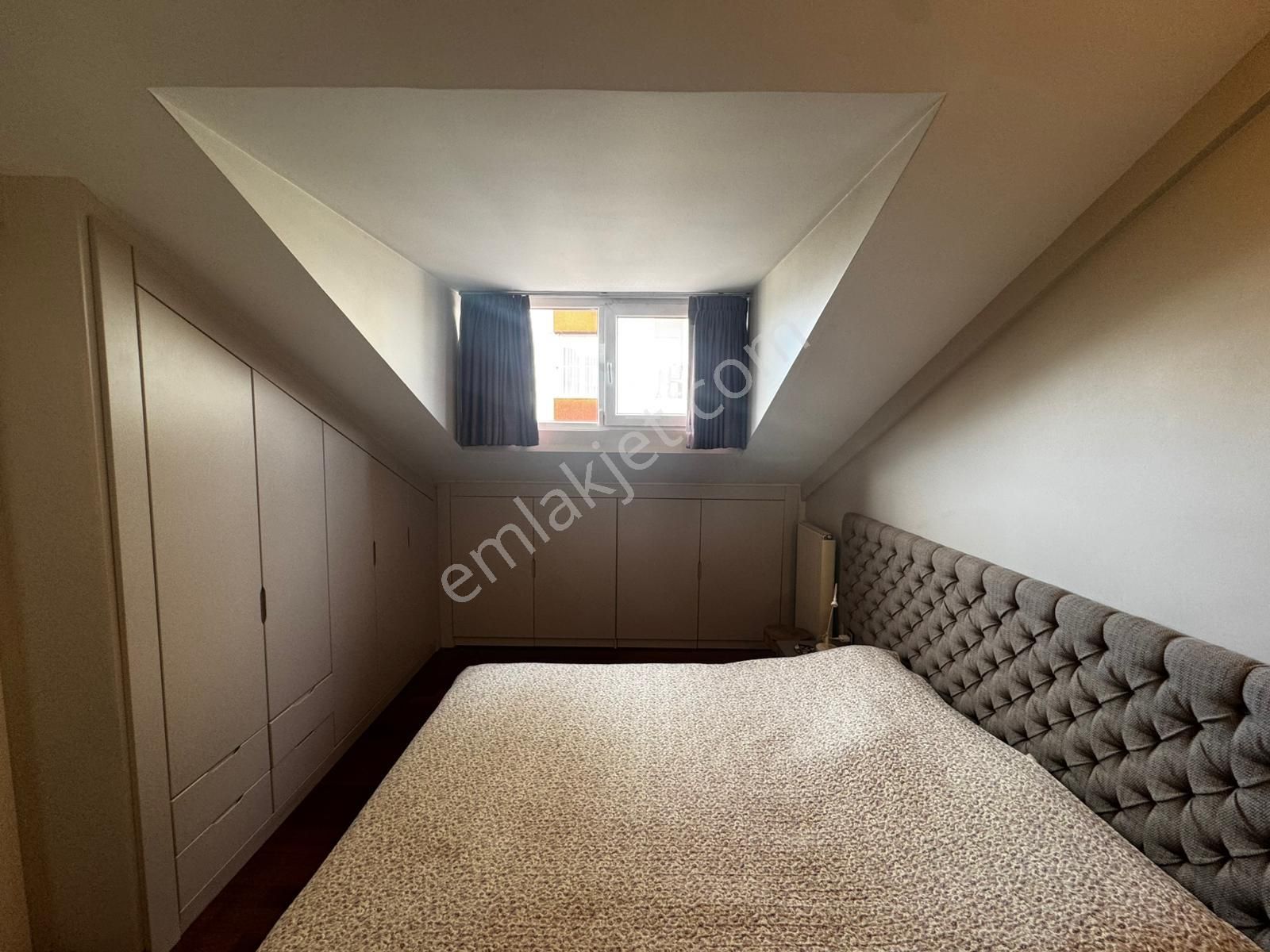 Ethemefendi Cadde Kesişiminde 4+1 Dubleks Daire - Görsel 27