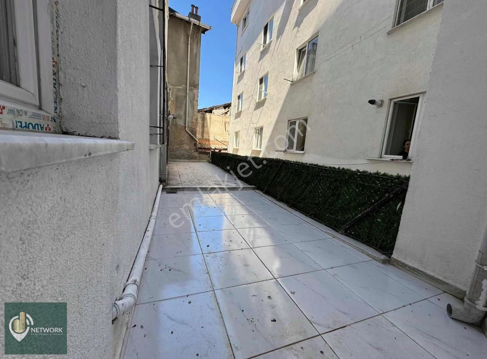 Tek Tapu 2 Ayrı Daire 50.000 Tl Kira Getirli Eşyalı-balkonlu 2+2