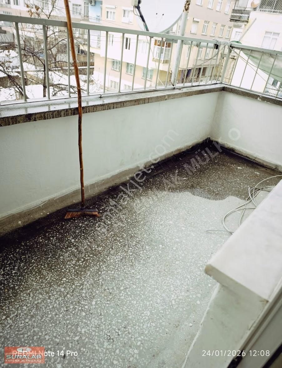 Mimarsinan Mahallesinde Satılık2. Kat Daire