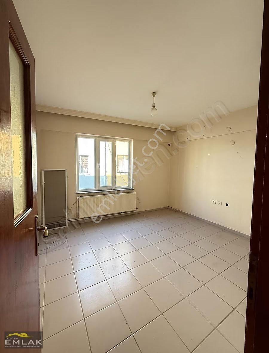 Çanakkale Merkez Kiralık 2+1 Daire (belediye Karşısı) - Görsel 2