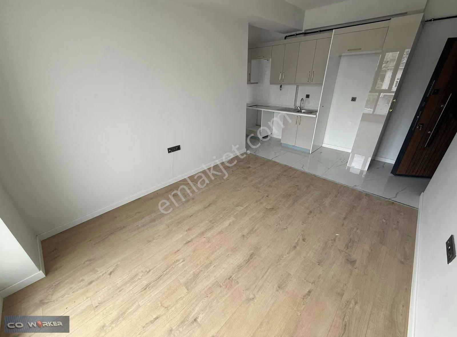 Pendik Velibaba Mah.cadde Üzeri Site İcersinde Satılık 2+1 Daire - Görsel 6