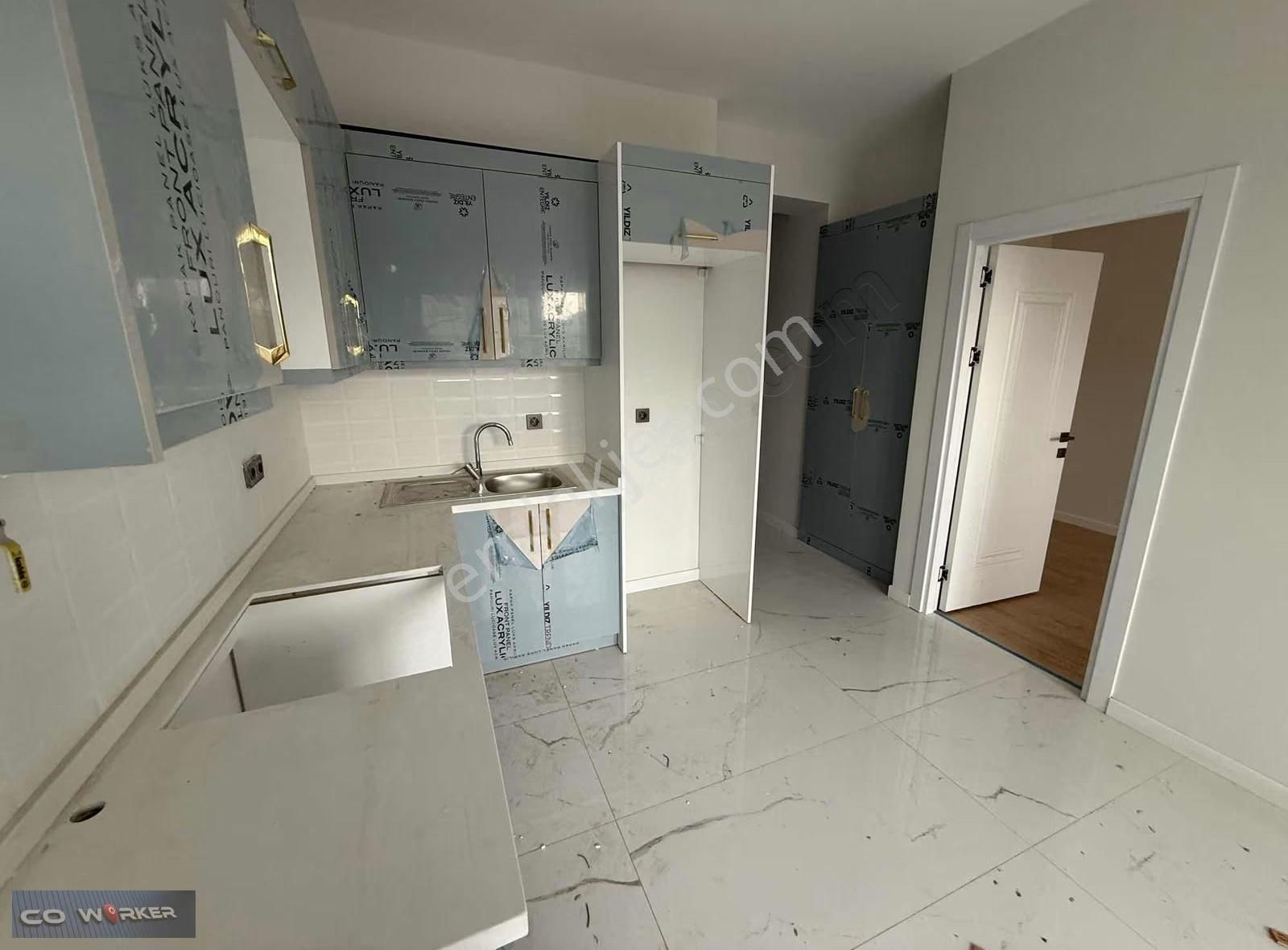 Cadde Üzeri, Geniş Teras 1+1 Sıfır Açık Kapalı Otopark - Görsel 8