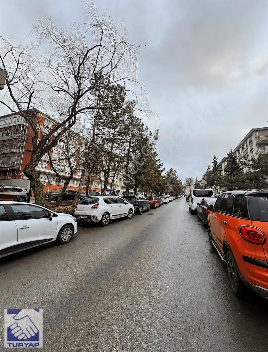 Tbmm Arkası Güven Hastanesi Karşısı Şimşek Sokakta 2+1 Satılık - Görsel 23