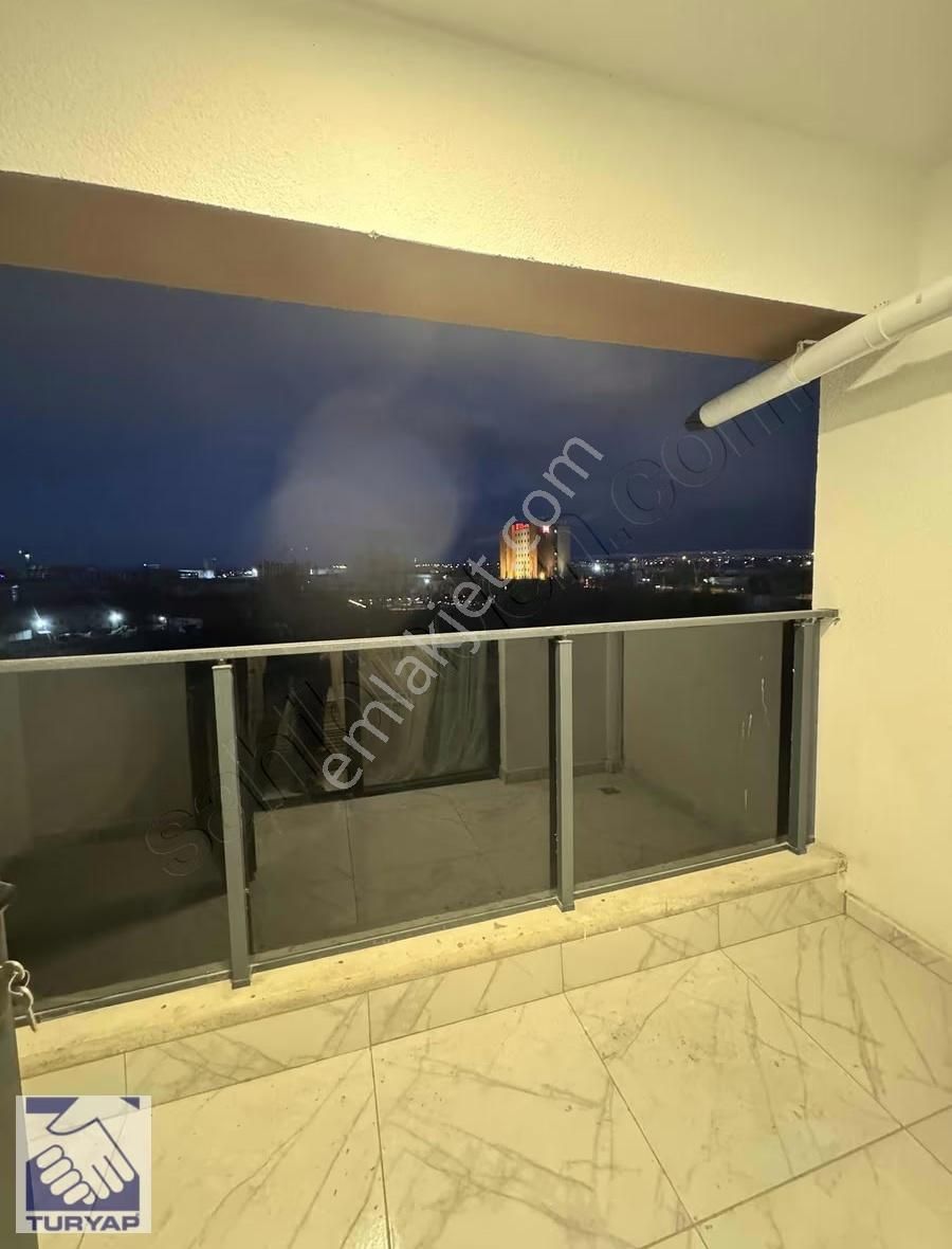 Havaalanı Yolunda Güvenlikli Sitede Tam Eşyalı Kiralık 1+1daire - Görsel 25