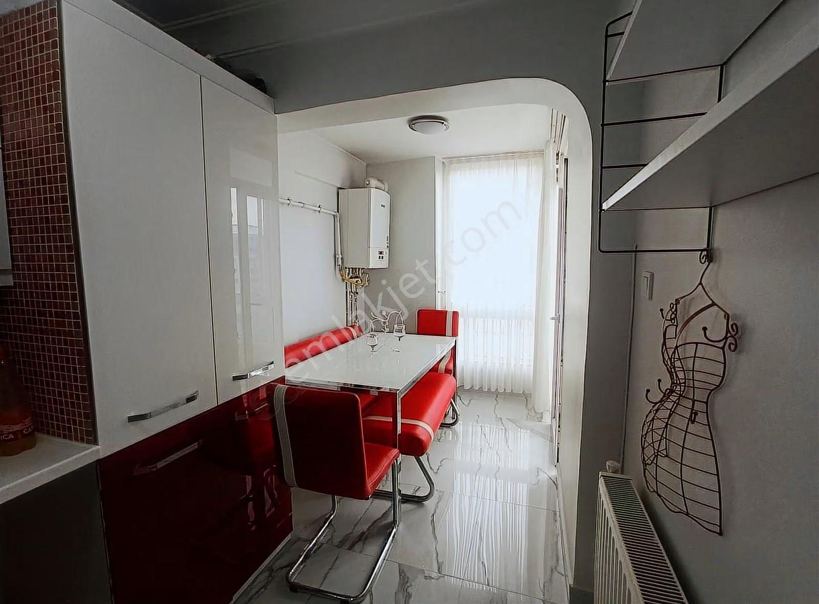 Karşıyaka Zübeyde Hanım Elit Sitesi 3+1 Geniş Daire - Görsel 16