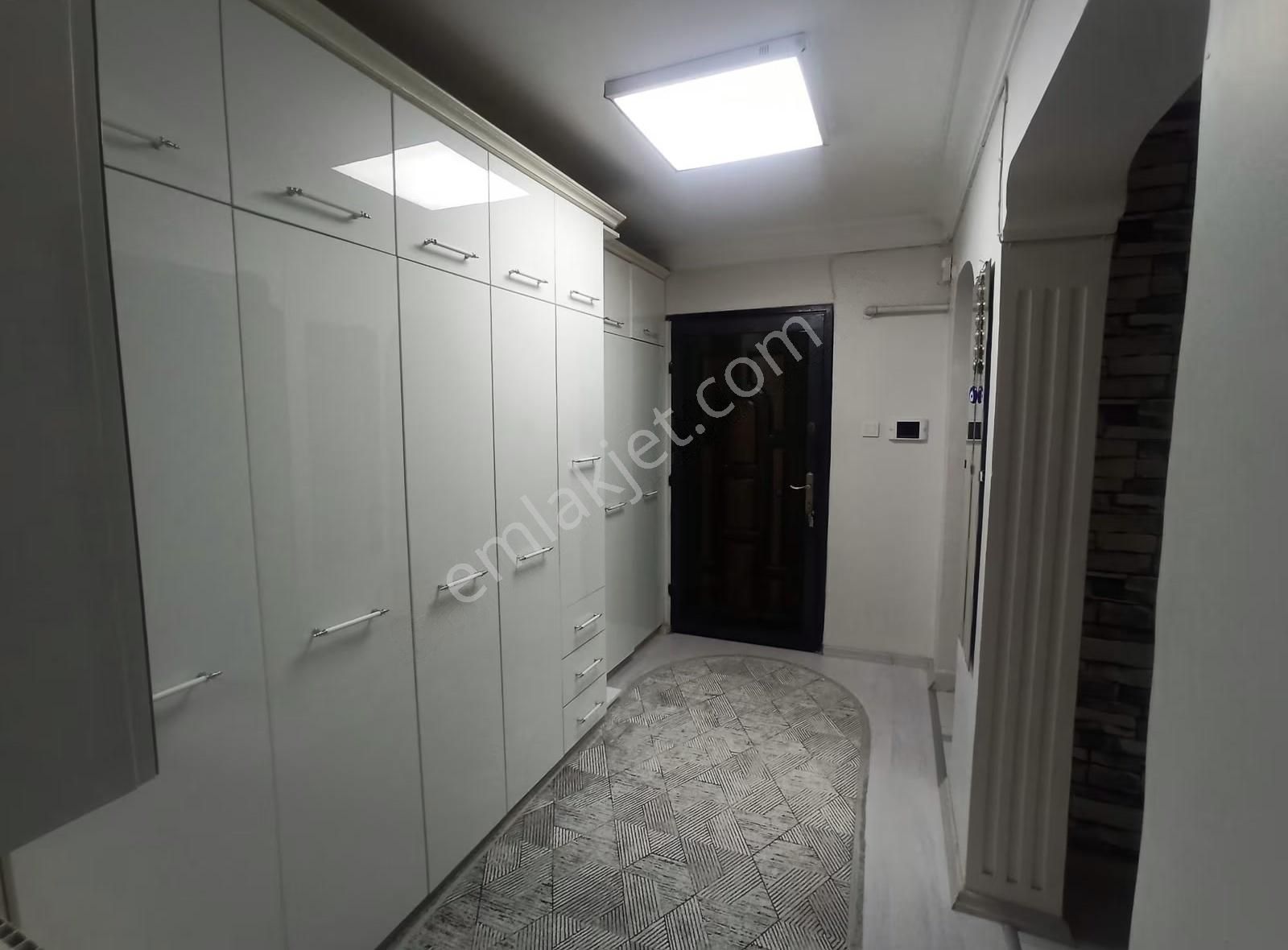 Karşıyaka Zübeyde Hanım Elit Sitesi 3+1 Geniş Daire - Görsel 14