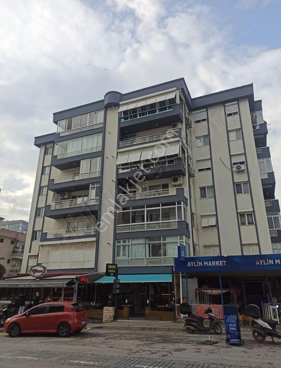 Karşıyaka Zübeyde Hanım Elit Sitesi 3+1 Geniş Daire - Görsel 18