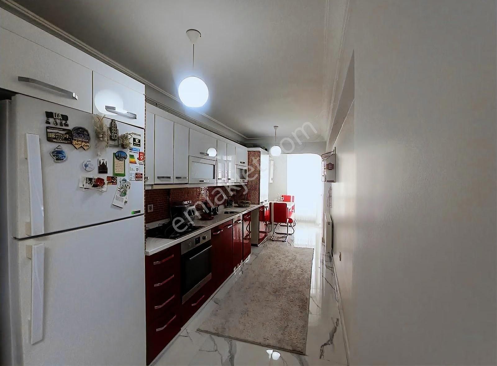 Karşıyaka Zübeyde Hanım Elit Sitesi 3+1 Geniş Daire - Görsel 22