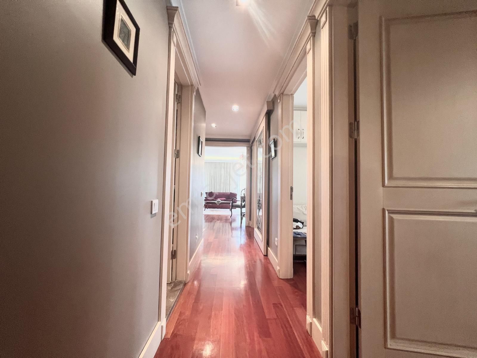 Erenköy'de Cadde Tren Arası Muhteşem Lokasyonda Satılık 3+1 Daire - Görsel 10