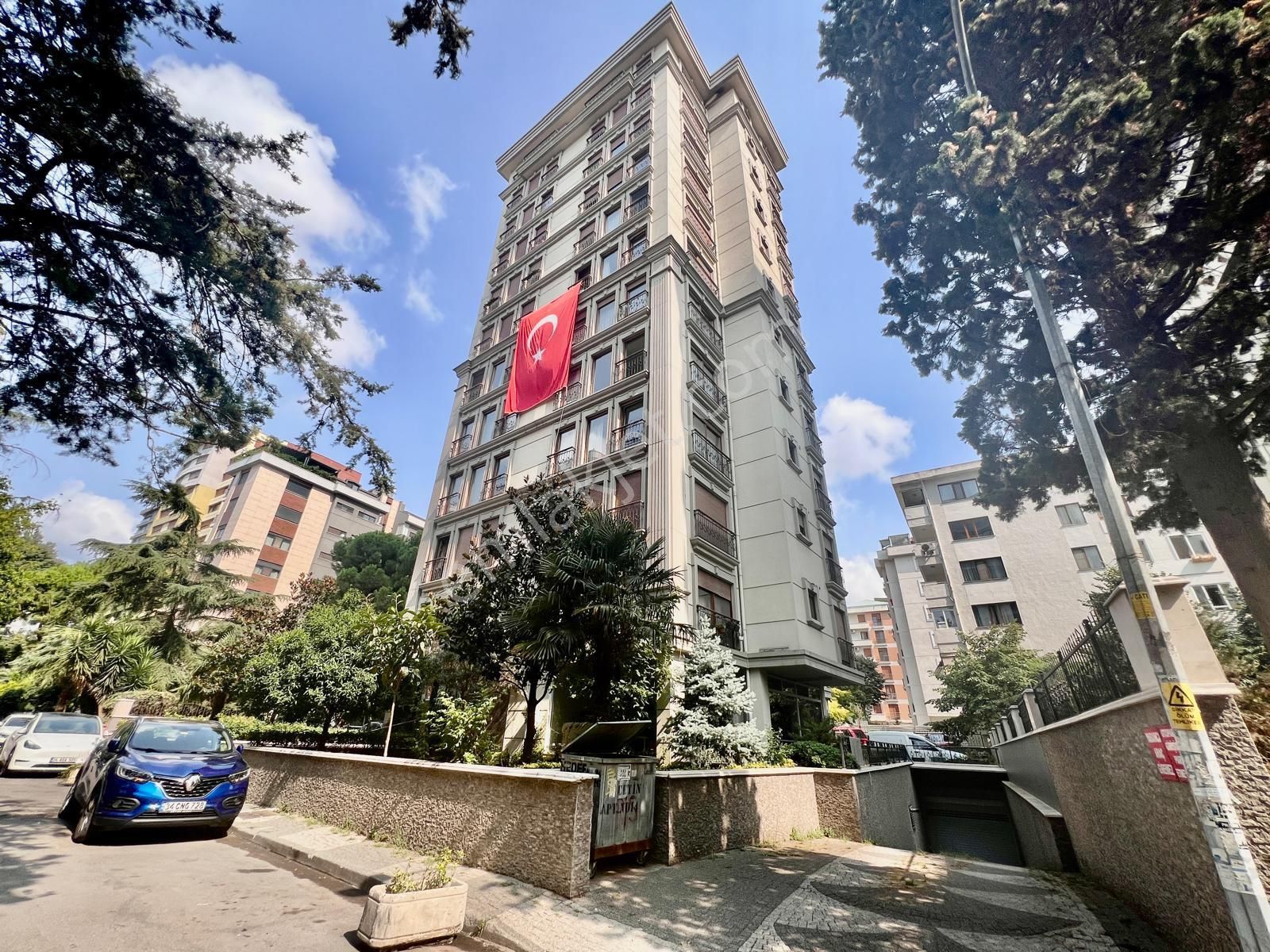 Erenköy'de Cadde Tren Arası Muhteşem Lokasyonda Satılık 3+1 Daire - Görsel 2