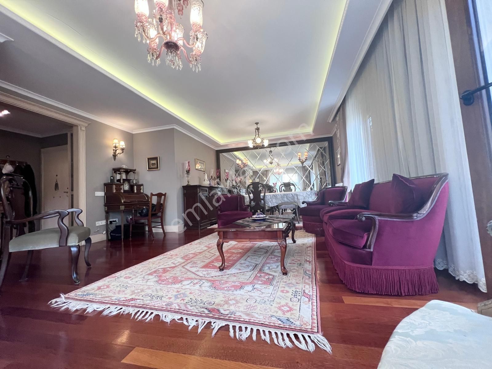 Erenköy'de Cadde Tren Arası Muhteşem Lokasyonda Satılık 3+1 Daire - Görsel 14