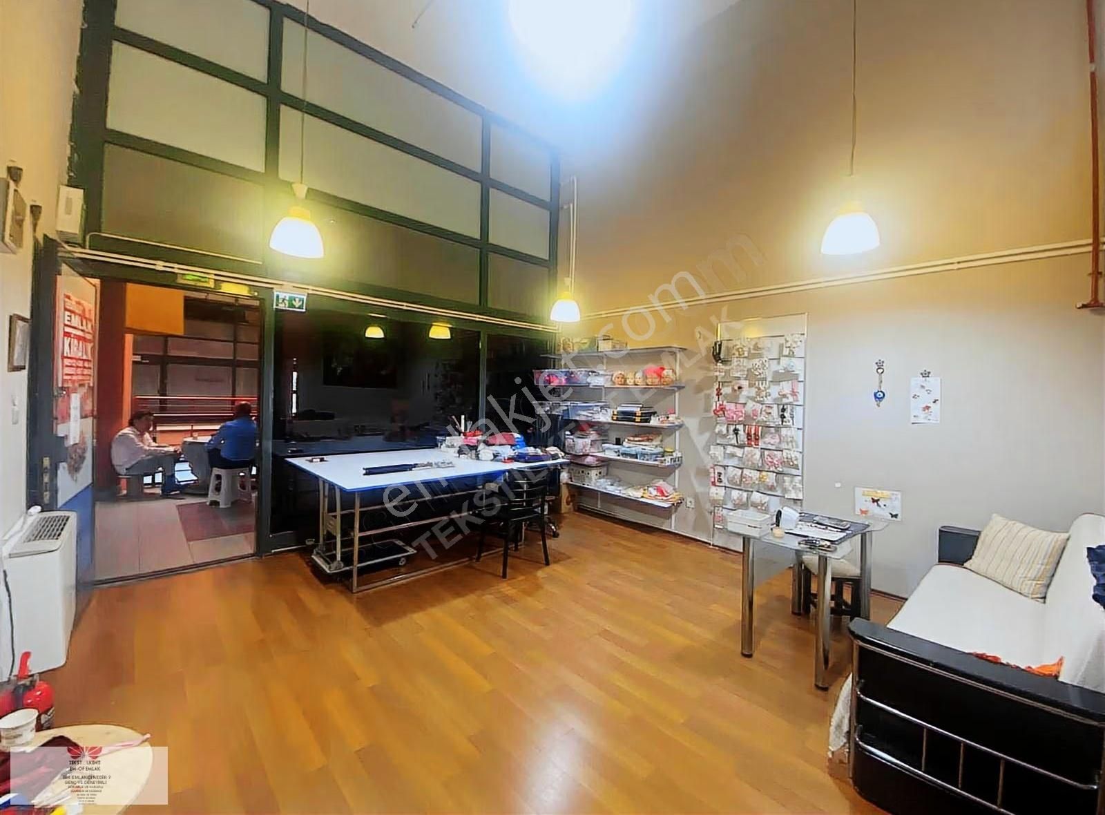 Tekstilkent Emlak'tan G2 Blok'ta Giriş Kat Camlı Satılık İş Yeri - Görsel 5