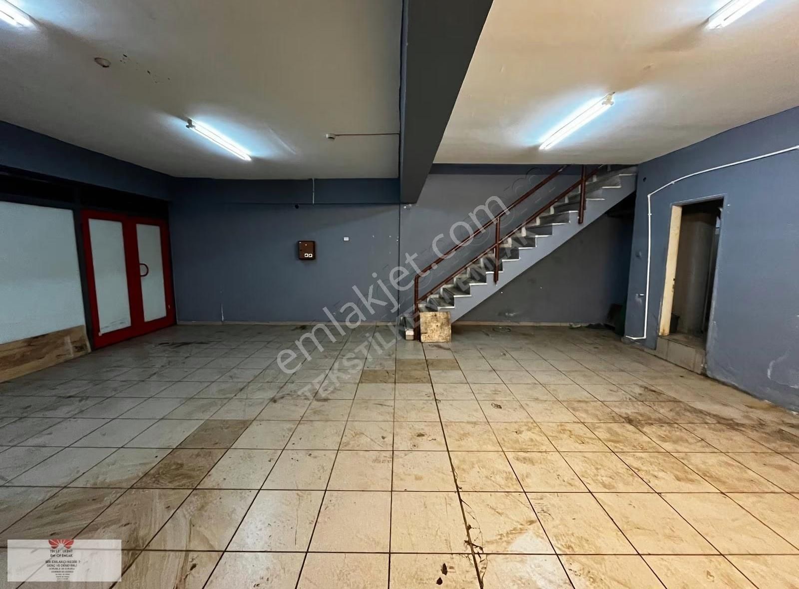 Em-of Emlak'tan Kdv Avantajlı Düz Ayak 180 M2 Kiralık İş Yeri - Görsel 9