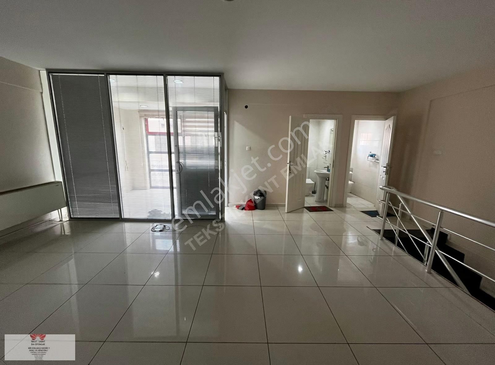 Koza Plazanın Yanında Lüks Yapılı Bölmeli 160m2 Kiralık İşyeri - Görsel 13