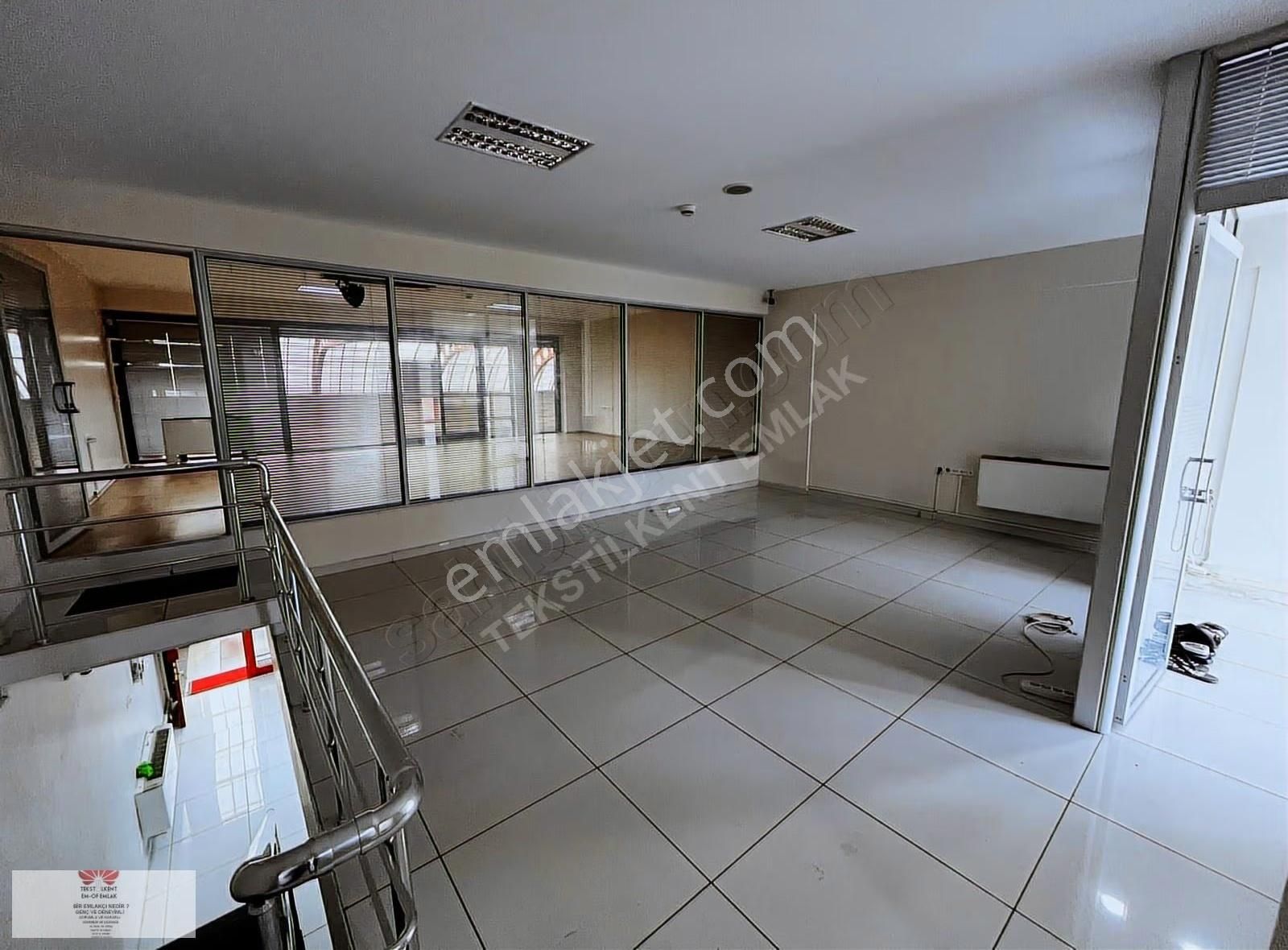 Koza Plazanın Yanında Lüks Yapılı Bölmeli 160m2 Kiralık İşyeri - Görsel 24