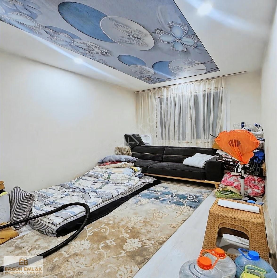 3+1 Yeni Bina Acil Satılık Daire - Görsel 2