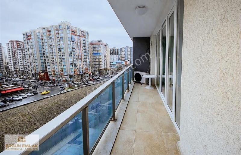 Beylikdüzü Cumhuriyyette Metrobüse 5 Dk 1+1 Eşyalı Kiralık Daire - Görsel 5