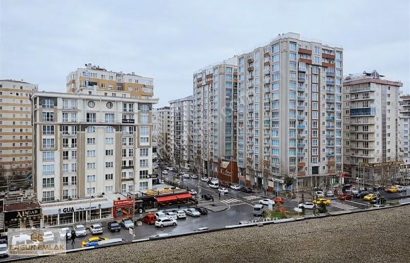 Beylikdüzü Cumhuriyyette Metrobüse 5 Dk 1+1 Eşyalı Kiralık Daire - Görsel 2