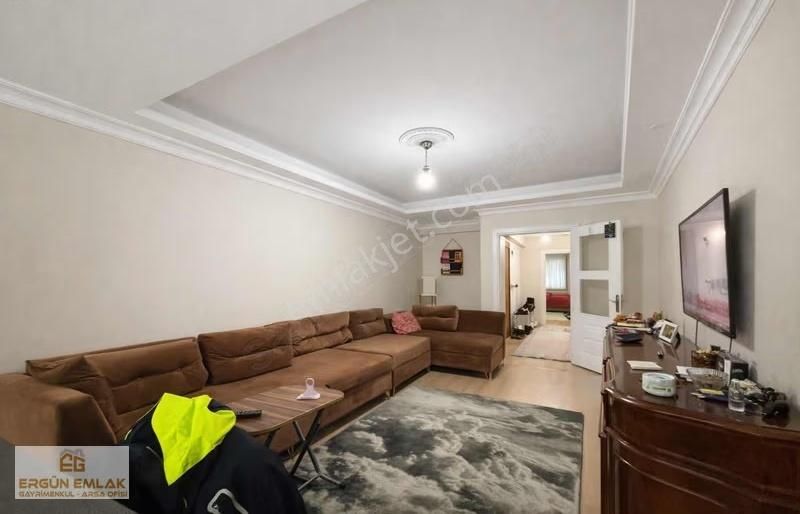 Bahçeşehir'e Komşu 2+1 Satılık İskanlı Arakat - Görsel 7