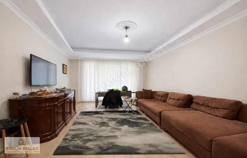 Bahçeşehir'e Komşu 2+1 Satılık İskanlı Arakat - Görsel 16