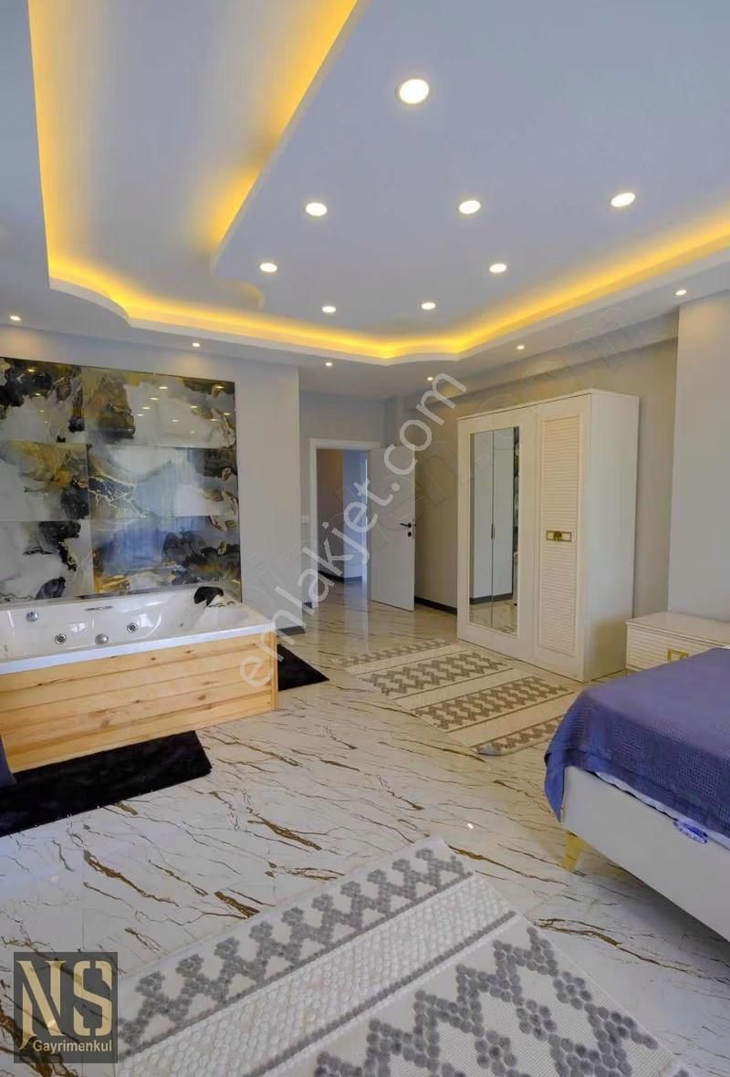 Isıtmalı Havuzlu Jakuzili Müstakil Satılık Villa - Görsel 5