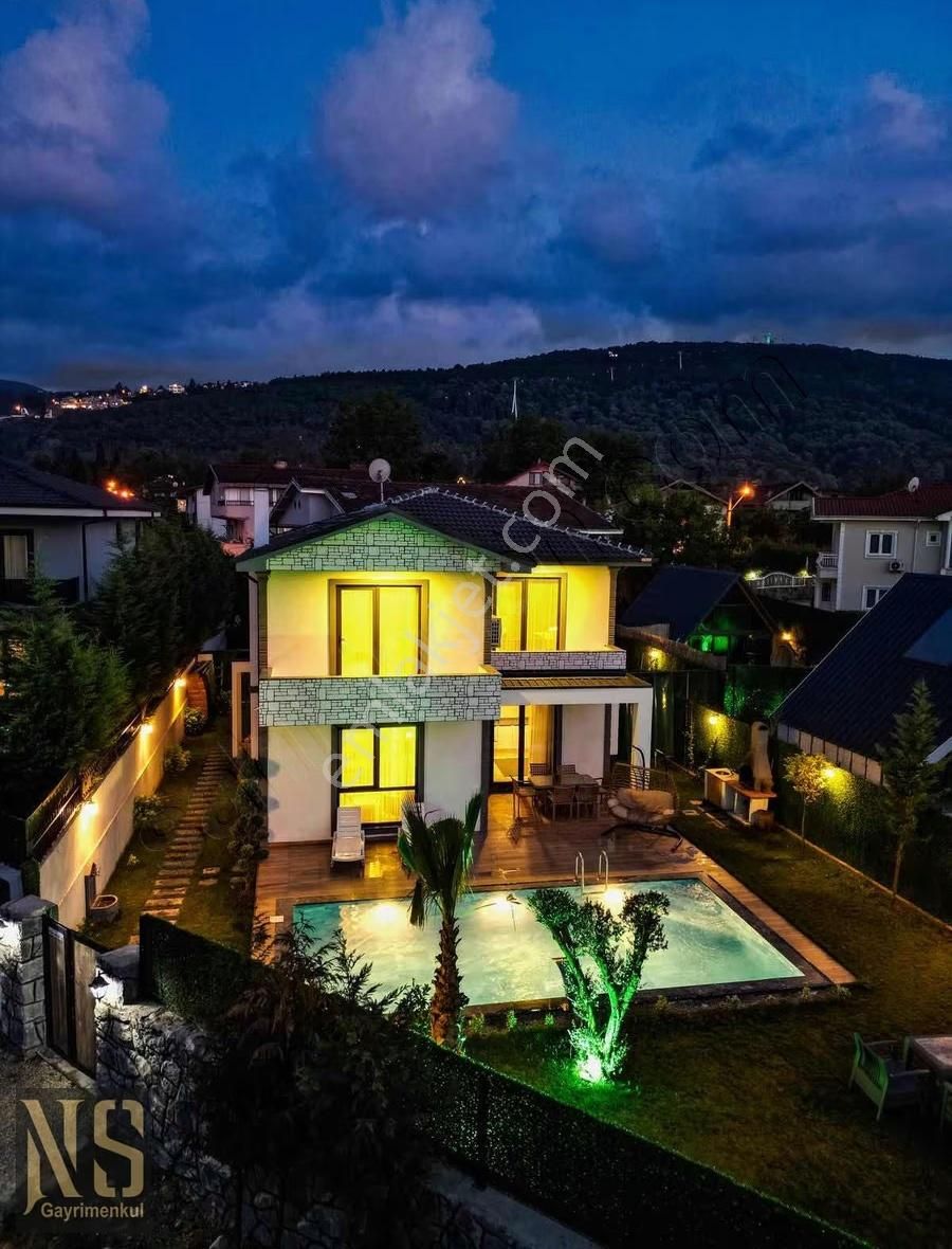 Isıtmalı Havuzlu Jakuzili Müstakil Satılık Villa - Görsel 9